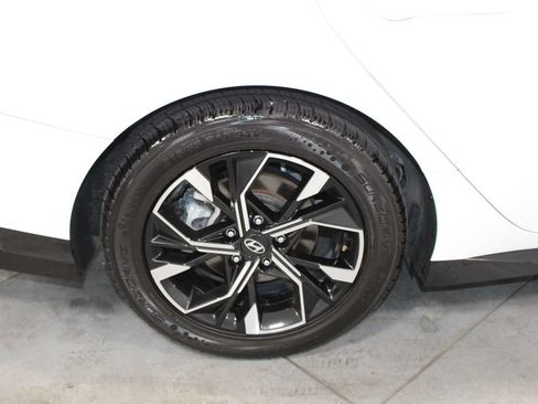 Used 2025 Hyundai Sonata SEL FWD image 56