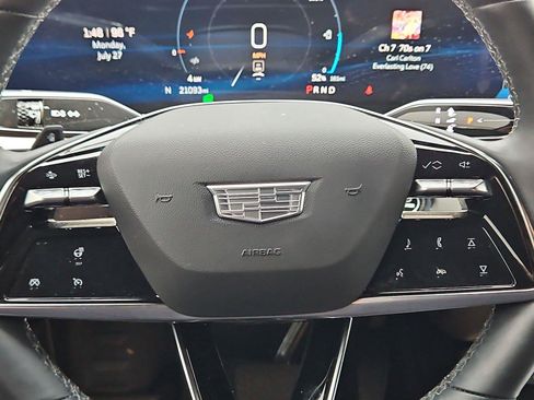 Certified 2024 Cadillac Lyriq Luxury RWD image 17