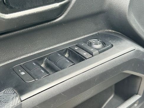 Used 2024 Toyota Tacoma SR5 image 22