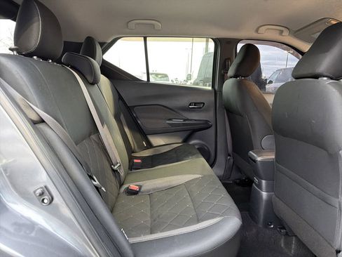Used 2020 Nissan Kicks SV image 16