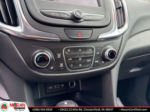 Used 2020 Chevrolet Equinox LT w/ Driver Convenience Package image 17