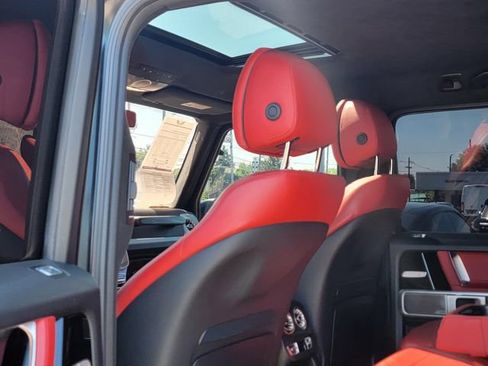 Used 2023 Mercedes-Benz G 63 AMG 4MATIC w/ Seat Comfort Package image 13