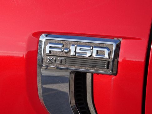 Certified 2022 Ford F150 XLT w/ Equipment Group 302A High image 16