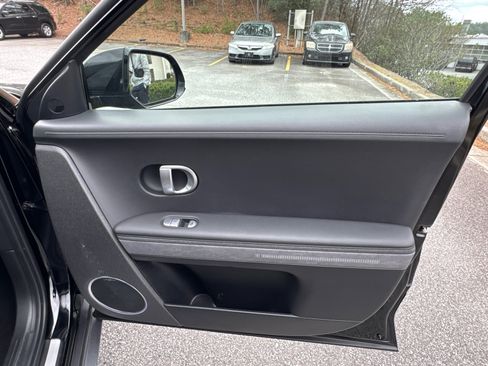 Certified 2023 Hyundai Ioniq 5 Limited w/ Cargo Package image 14