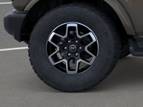 New 2026 Ford Bronco Outer Banks AWD/4WD image 21