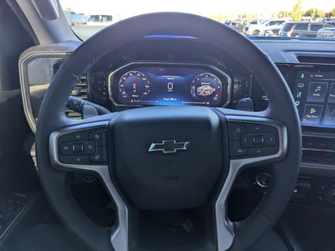 Used 2026 Chevrolet Silverado 1500 RST AWD/4WD image 15