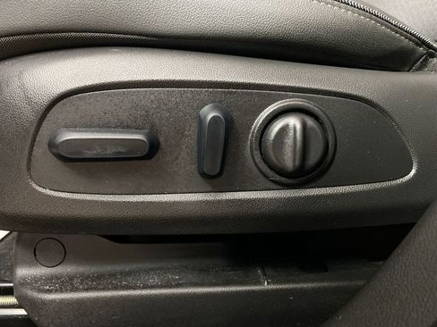 Certified 2024 Buick Encore GX Preferred w/ Comfort Package image 12