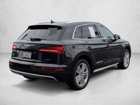 Used 2019 Audi Q5 2.0T Premium Plus w/ Premium Plus Package image 5
