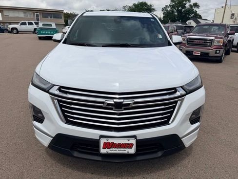 Used 2022 Chevrolet Traverse Premier AWD/4WD image 8