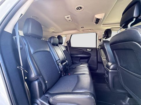 Used 2020 Dodge Journey Crossroad image 30