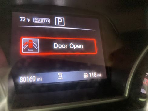 Used 2019 Nissan Pathfinder S AWD/4WD image 21