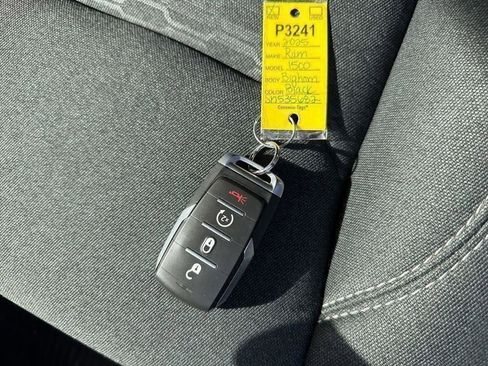 Used 2025 RAM 1500 Lone Star image 40