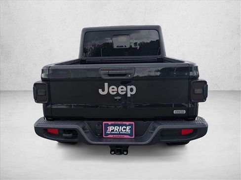 Used 2020 Jeep Gladiator Overland AWD/4WD image 6