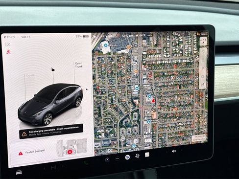 Used 2023 Tesla Model Y Long Range image 18