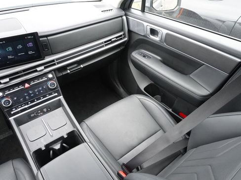 Used 2025 Hyundai Santa Fe SEL image 30