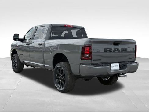 New 2026 RAM 2500 Big Horn AWD/4WD image 4