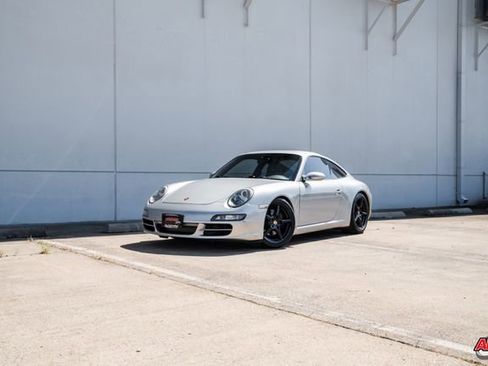 Used 2005 Porsche 911 Carrera image 11