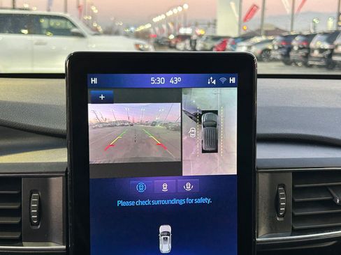 Used 2022 Ford Explorer ST w/ Equipment Group 401A image 21