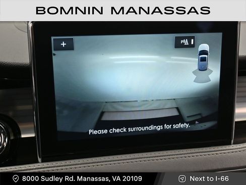 Used 2022 Lincoln Corsair Standard w/ Premium Package image 15