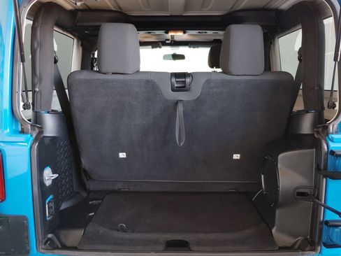 Used 2011 Jeep Wrangler Sahara w/ Trailer Tow Group AWD/4WD image 15