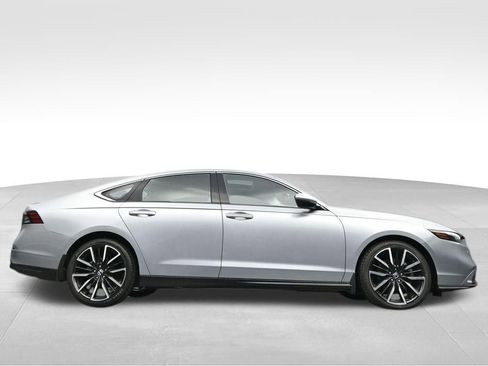Used 2025 Honda Accord Touring image 45