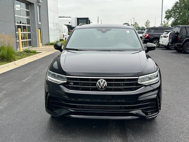 Certified 2024 Volkswagen Tiguan SE R-Line AWD/4WD image 2