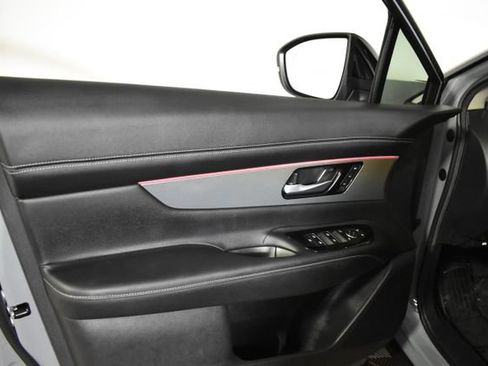 Certified 2025 Nissan Murano SL w/ Cargo Package AWD/4WD image 7