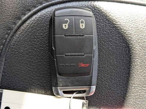 Used 2024 RAM 2500 Big Horn image 25