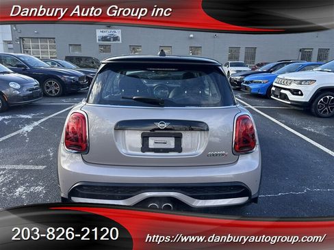 Used 2022 MINI Cooper S image 5