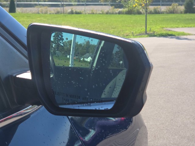 Used 2021 Chevrolet Equinox LT FWD image 6