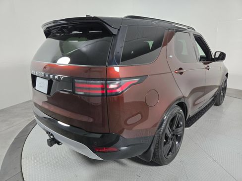 Used 2026 Land Rover Discovery Limited Edition AWD/4WD image 2