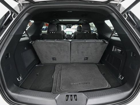 Used 2025 Ford Explorer ST image 16