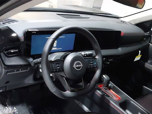 New 2026 Nissan Kicks SR w/ SR Premium Package image 19