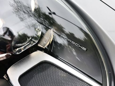 Used 2024 Porsche 911 Carrera w/ Premium Package image 69