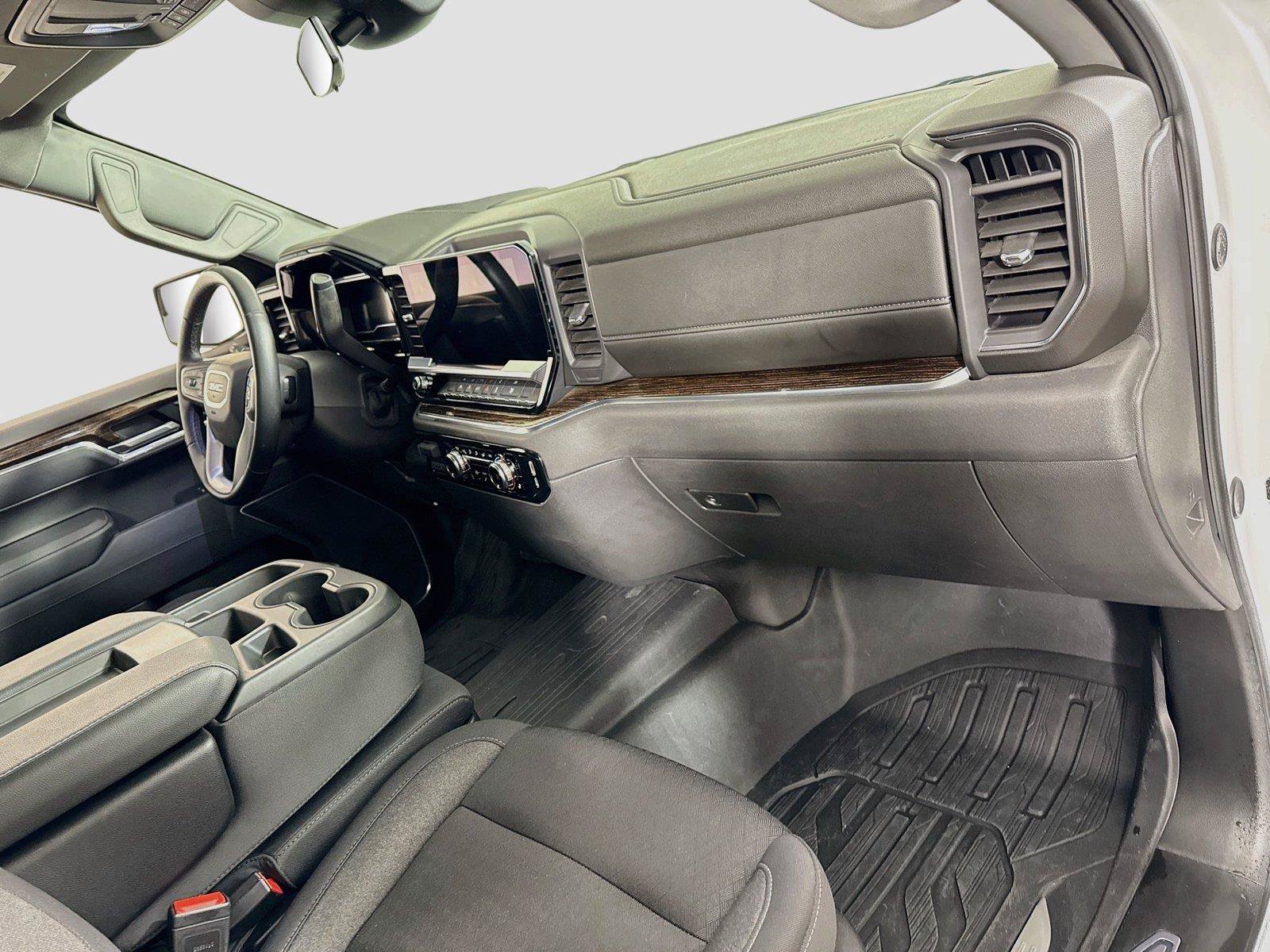 Used 2025 GMC Sierra 1500 SLE AWD/4WD image 21