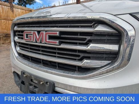 Used 2019 GMC Terrain SLT image 12