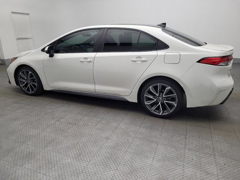 Used 2021 Toyota Corolla SE FWD image 3