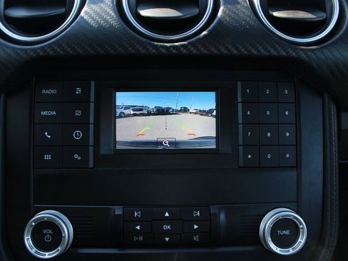 Used 2021 Ford Mustang Coupe image 19