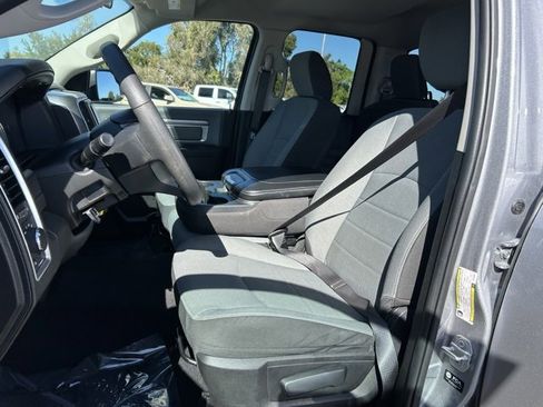 Used 2024 RAM 1500 Classic SLT image 14