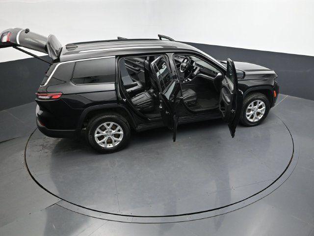 Used 2023 Jeep Grand Cherokee L Limited AWD/4WD image 47