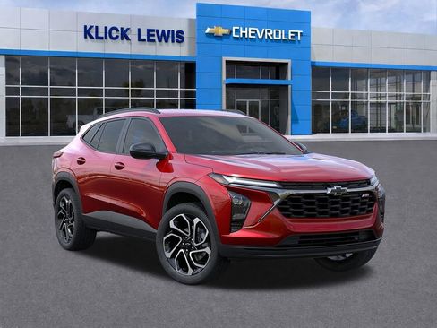 New 2026 Chevrolet Trax RS w/ Driver Confidence Package FWD image 7