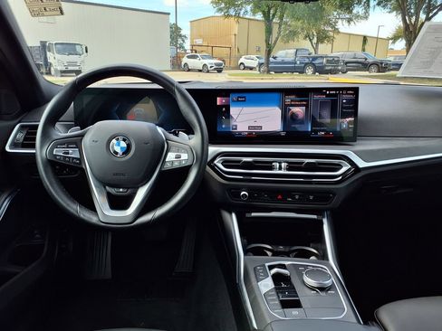Used 2024 BMW 330i Sedan RWD image 16