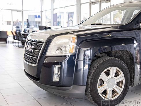 Used 2015 GMC Terrain SLE w/ Safety Package FWD image 5
