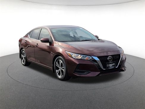 Used 2020 Nissan Sentra SV image 3