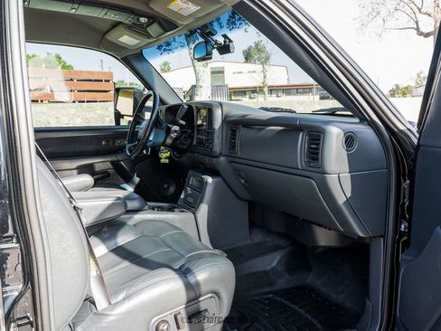 Used 2002 GMC Sierra 2500 4x4 Crew Cab HD w/ SLT Marketing Option Pkg image 29