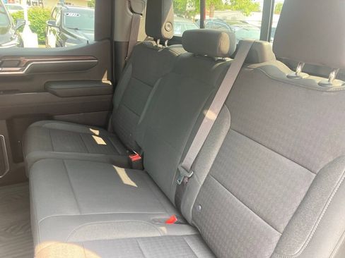 Certified 2022 Chevrolet Silverado 1500 LT Trail Boss w/ Convenience Package II AWD/4WD image 16