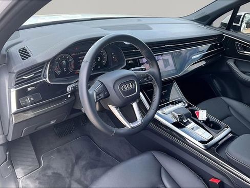 Used 2025 Audi Q7 3.0T Premium Plus w/ Premium Plus Package AWD/4WD image 13