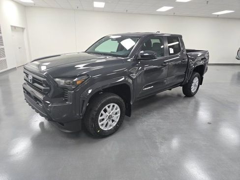 New 2026 Toyota Tacoma SR5 RWD image 2