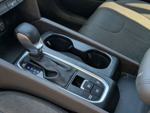 Used 2020 Hyundai Santa Fe SEL image 24