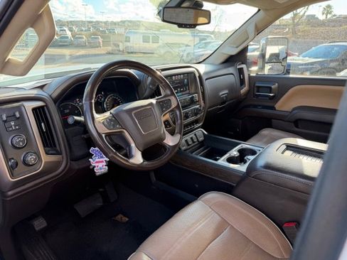 Used 2019 GMC Sierra 3500 Denali w/ Duramax Plus Package image 6